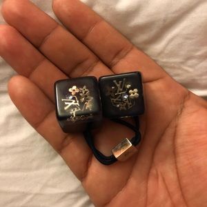 Louis Vuitton Hair Saver